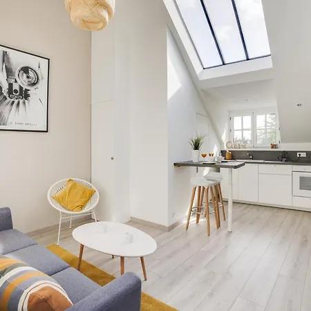 Charme Et Design A Proximite Du Chateau *